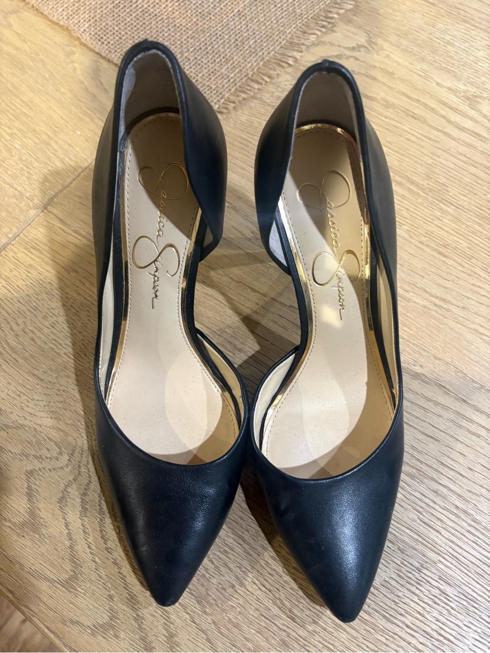 Jessica Simpson Black Pointed-Toe D'Orsay Heels